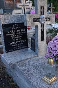 pomnik ks.Tarłowskiego